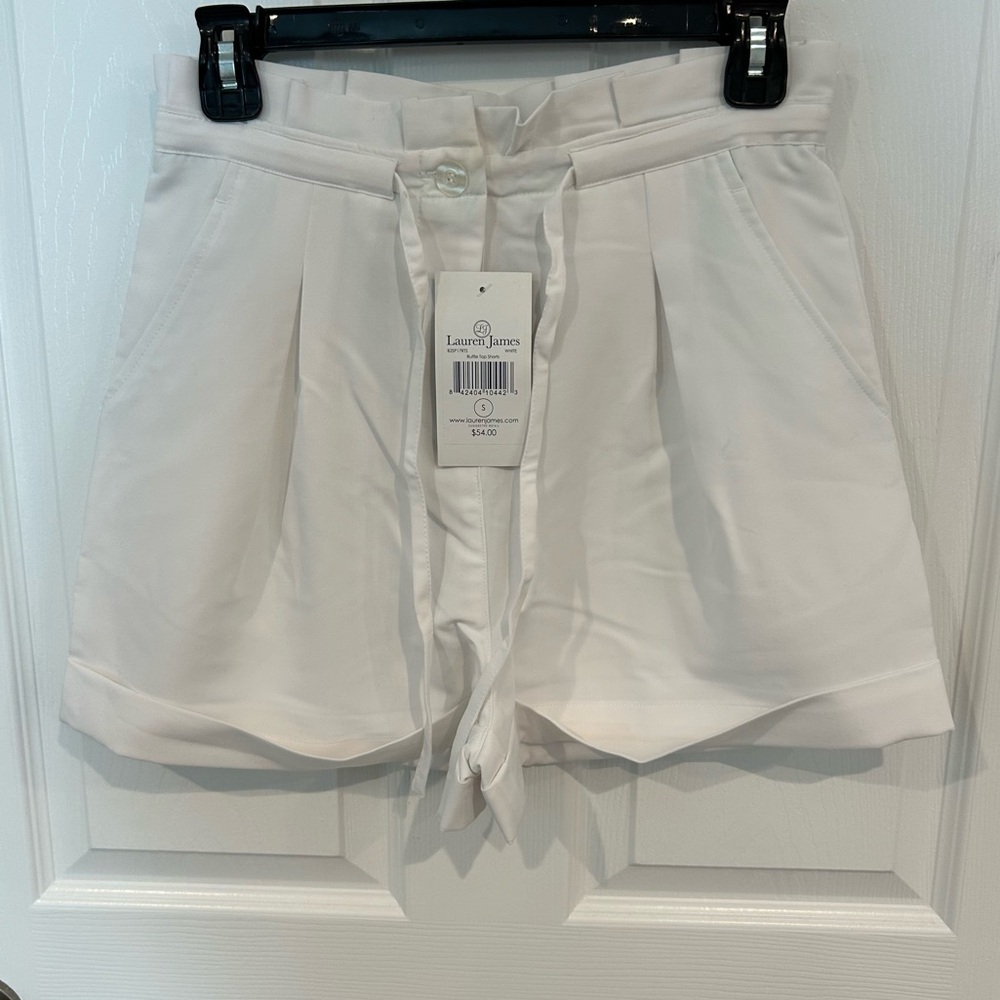 Lauren James NWT Ruffle Top Shorts, White‎ S